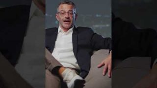 Real-World Assets on Blockchain? RWA Tokenization Explained!